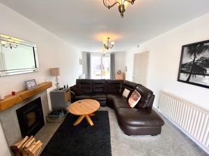 Lounge- click for photo gallery